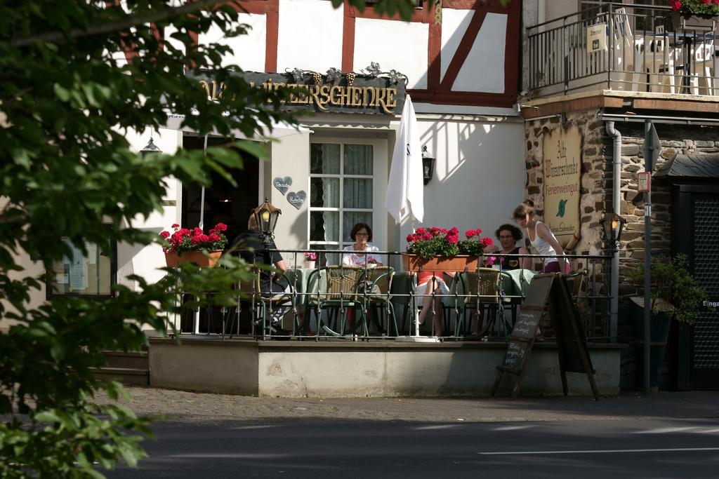 Alte Winzerschenke Hotel Bruttig-Fankel Luaran gambar